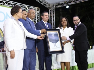 Ministro de Turismo propone desarrollar un plan de ordenamiento territorial ecoturístico en Bonao